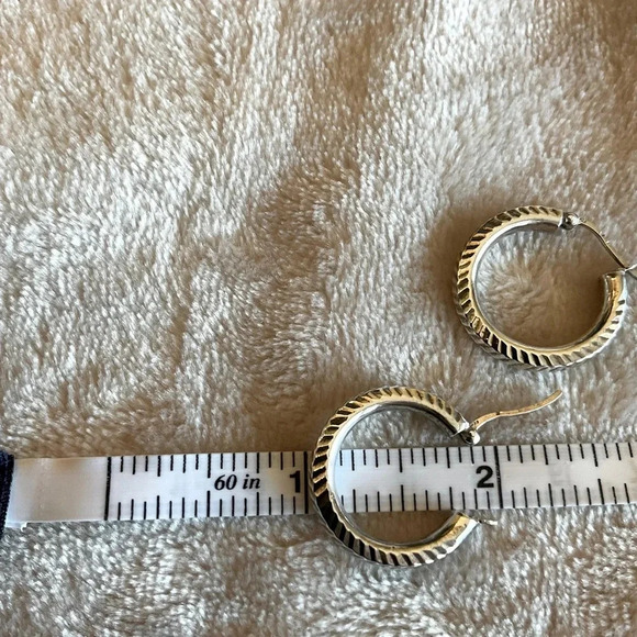 Sterling Silver (925) Hoop Earrings - Picture 3 of 5